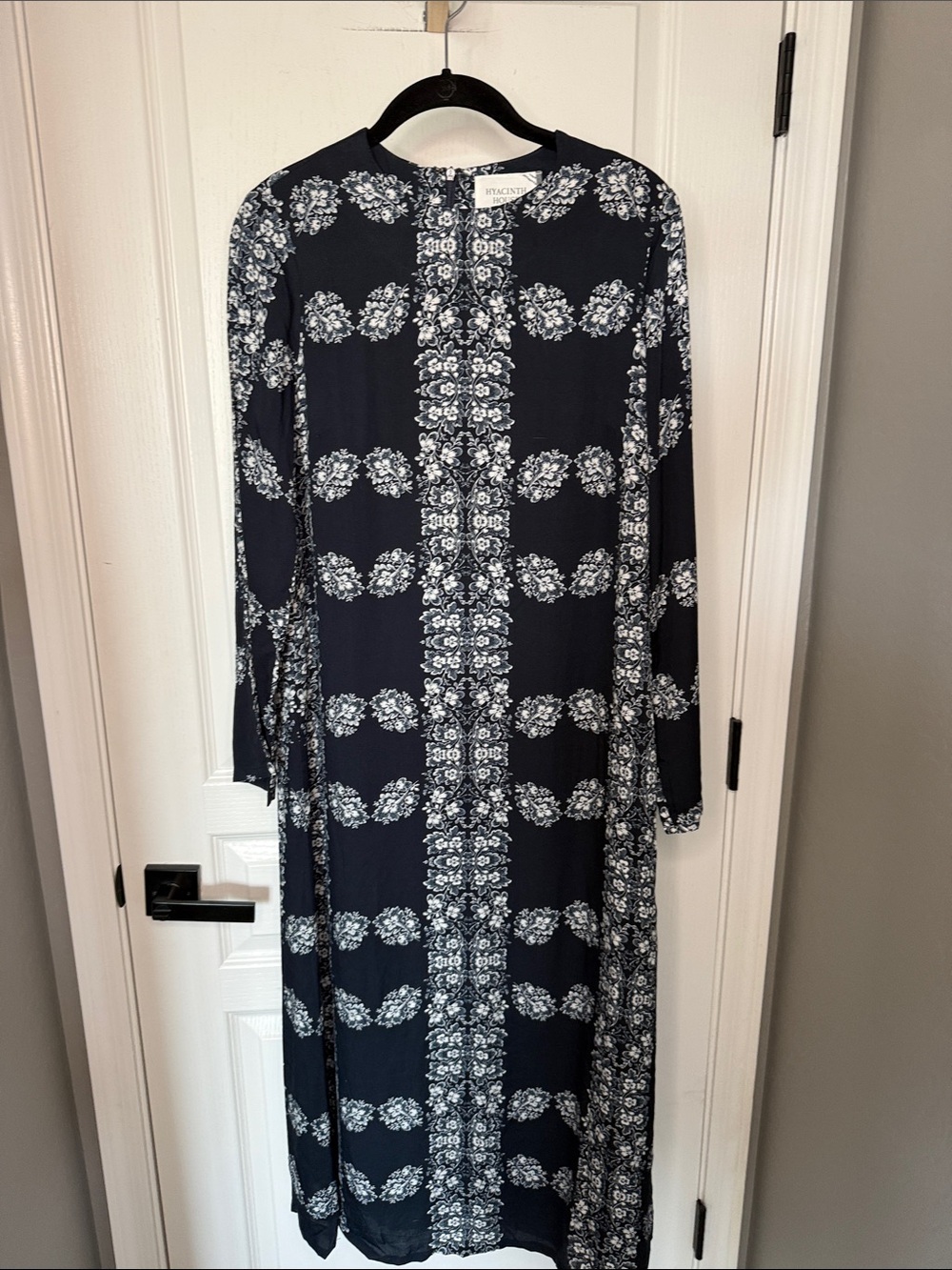 Hyacinth House Navy and White Printed Long-Sleeve Maxi Dress
